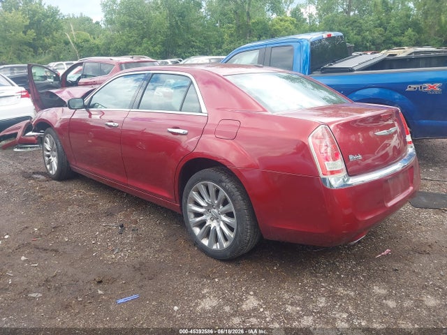 45392586 :رقم المزاد ، 2C3CCAAG2EH352588 vin ، 2014 Chrysler 300 Uptown Edition مزاد بيع