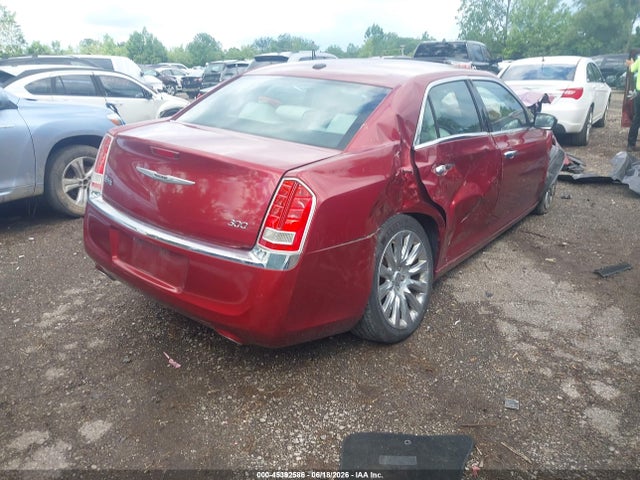 45392586 :رقم المزاد ، 2C3CCAAG2EH352588 vin ، 2014 Chrysler 300 Uptown Edition مزاد بيع