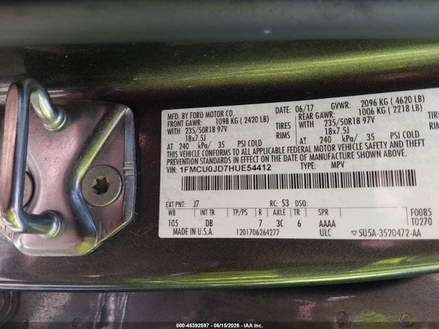 45392597 :رقم المزاد ، 1FMCU0JD7HUE54412 vin ، 2017 Ford Escape Titanium مزاد بيع