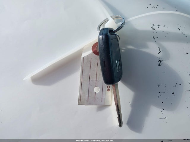Продажа на аукционе авто 2015 Honda Civic Lx, vin: 19XFB2F52FE296805, номер лота: 45392611