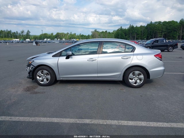 Продажа на аукционе авто 2015 Honda Civic Lx, vin: 19XFB2F52FE296805, номер лота: 45392611