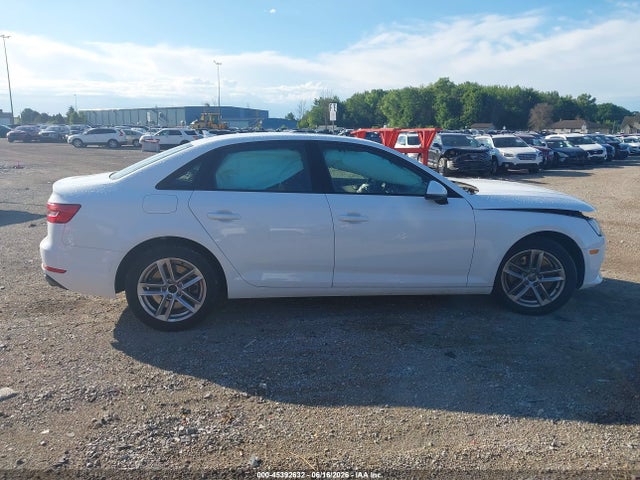 Audi A4 PREMIUM 2017 WAUANAF44HN008846 Image 13