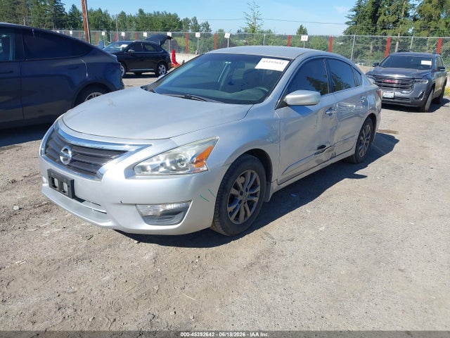 Nissan Altima 2.5 S 2015 1N4AL3AP5FC574065 Image 2
