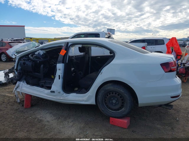3VW267AJ2GM397058 Volkswagen Jetta 1.4t S