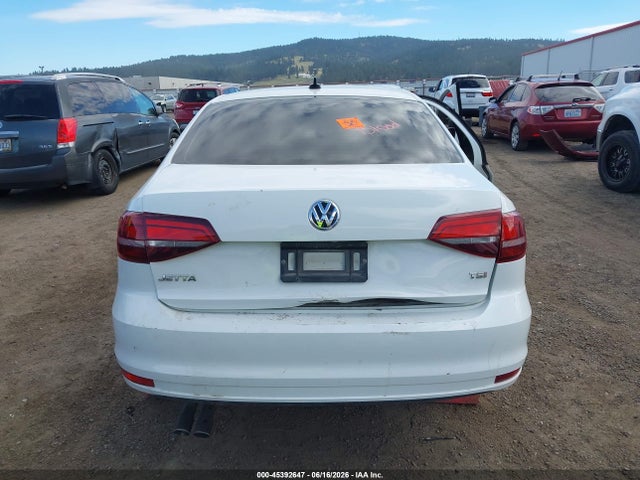 3VW267AJ2GM397058 Volkswagen Jetta 1.4t S