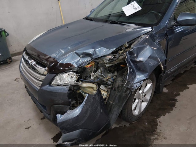 Subaru Outback 2.5i Premium 2014 4S4BRBDC0E3315851 Image 18