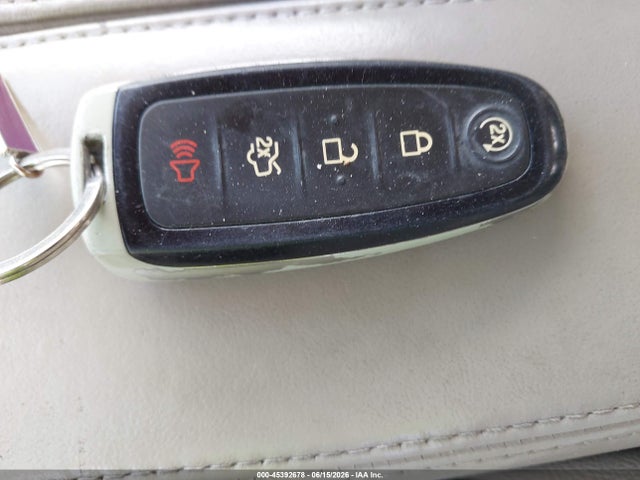 Продаж на аукціоні авто 2011 Lincoln Mkx, vin: 2LMDJ6JK7BBJ20526, номер лоту: 45392678