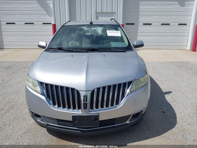 Продаж на аукціоні авто 2011 Lincoln Mkx, vin: 2LMDJ6JK7BBJ20526, номер лоту: 45392678
