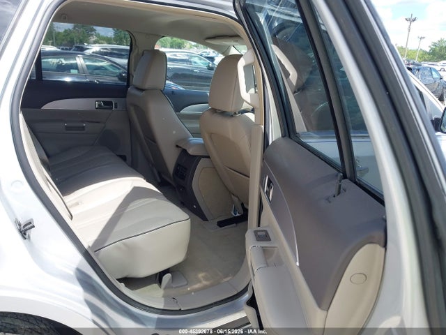 Продаж на аукціоні авто 2011 Lincoln Mkx, vin: 2LMDJ6JK7BBJ20526, номер лоту: 45392678