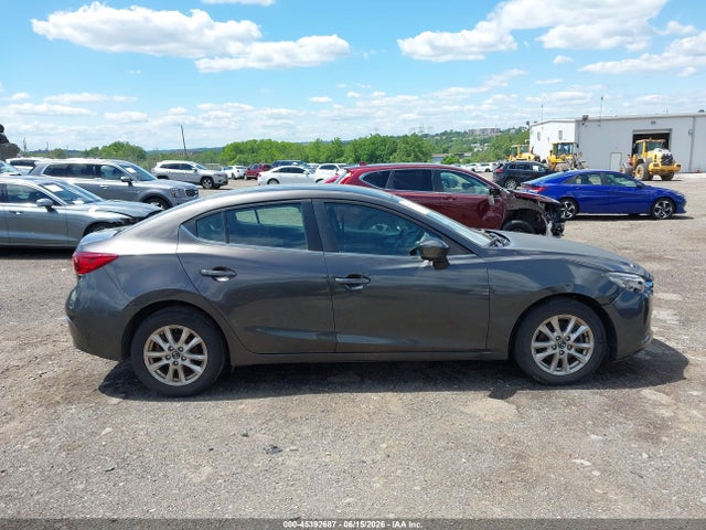 Продажа на аукционе авто 2017 Mazda Mazda3 Sport, vin: 3MZBN1U73HM109064, номер лота: 45392687