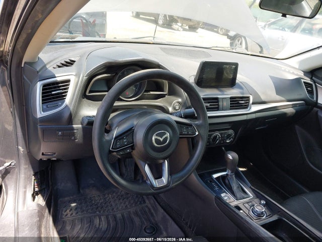 Продажа на аукционе авто 2017 Mazda Mazda3 Sport, vin: 3MZBN1U73HM109064, номер лота: 45392687