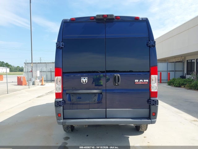 3C6TRVCGXJE150528 RAM Promaster 2500 High Roof 136 Wb