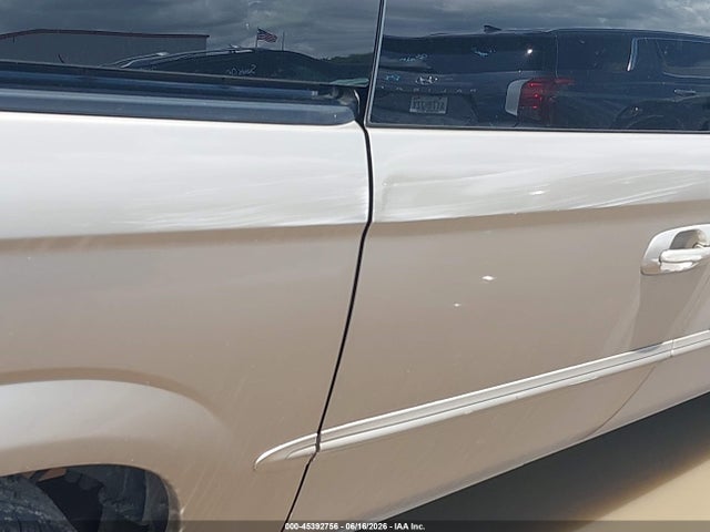 Auction sale of the 2002 Chrysler Town & Country Lx, vin: 2C8GP44302R613264, lot number: 45392756