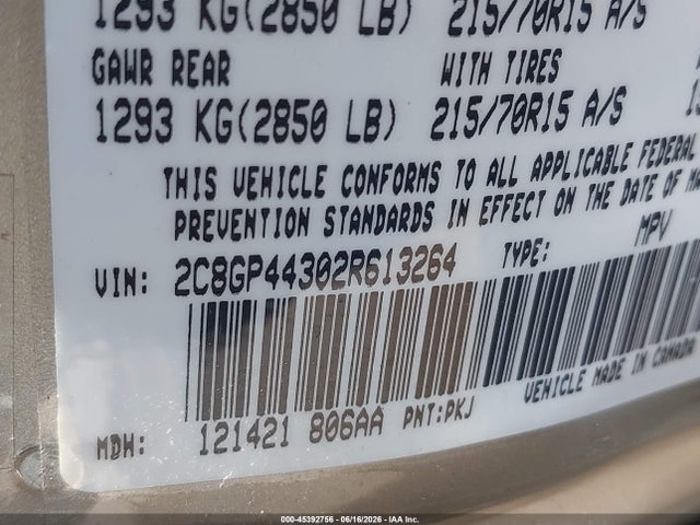 Auction sale of the 2002 Chrysler Town & Country Lx, vin: 2C8GP44302R613264, lot number: 45392756