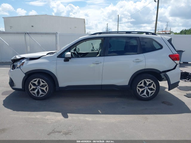 Aukcja sprzedaży 2023 Subaru Forester Premium, vin: JF2SKAEC8PH462136, numer aukcji: 45392824