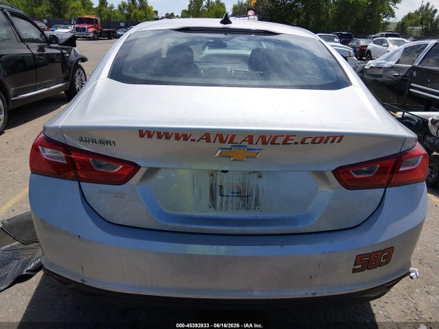 1G1ZC5ST5LF028583 Chevrolet Malibu Fwd 1fl