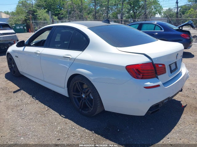 45392836 :رقم المزاد ، WBAKN9C54FD961348 vin ، 2015 Bmw 550i مزاد بيع