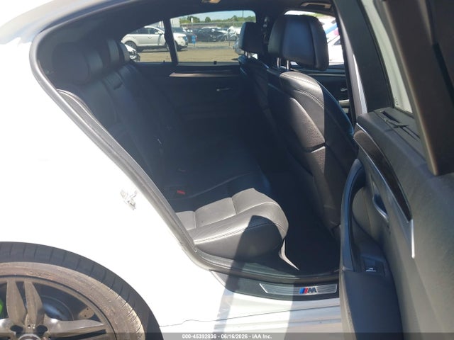 45392836 :رقم المزاد ، WBAKN9C54FD961348 vin ، 2015 Bmw 550i مزاد بيع