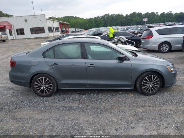 Продаж на аукціоні авто 2016 Volkswagen Jetta 1.8t Sport, vin: 3VWD17AJ7GM417943, номер лоту: 45392841