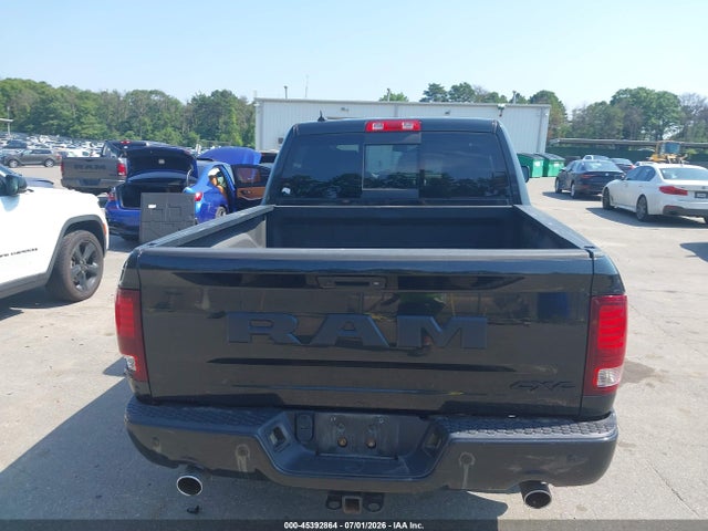 45392864 :رقم المزاد ، 1C6RR7MT6HS737947 vin ، 2017 Ram 1500 Night  4x4 5'7 Box مزاد بيع