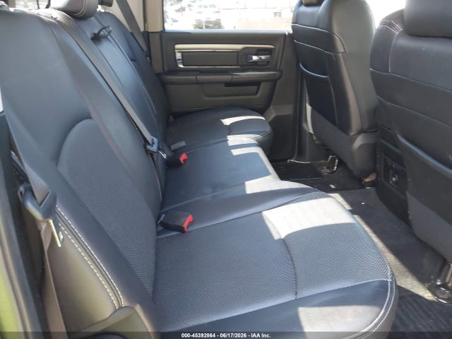45392864 :رقم المزاد ، 1C6RR7MT6HS737947 vin ، 2017 Ram 1500 Night  4x4 5'7 Box مزاد بيع