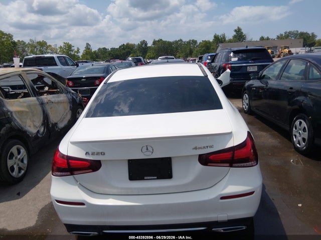 45392896 :رقم المزاد ، WDD3G4FBXKW016527 vin ، 2019 Mercedes-benz A 220 4matic مزاد بيع