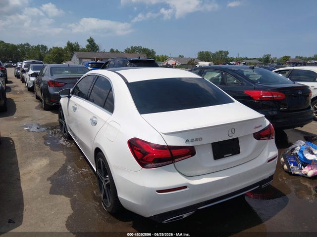 45392896 :رقم المزاد ، WDD3G4FBXKW016527 vin ، 2019 Mercedes-benz A 220 4matic مزاد بيع