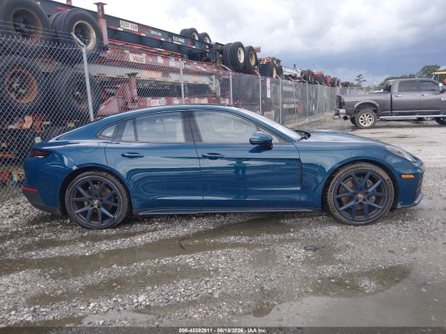 WP0AA2YA0RL004684 Porsche PANAMERA 4