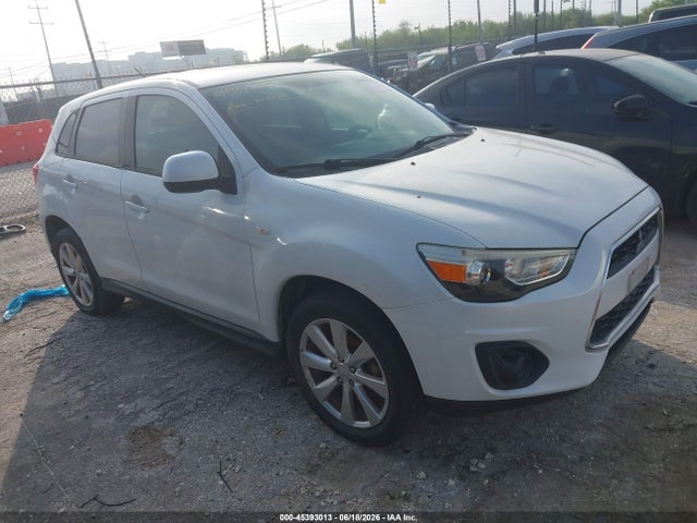 Mitsubishi Outlander Sport Es 2015 4A4AP3AU8FE032699 головне зображення