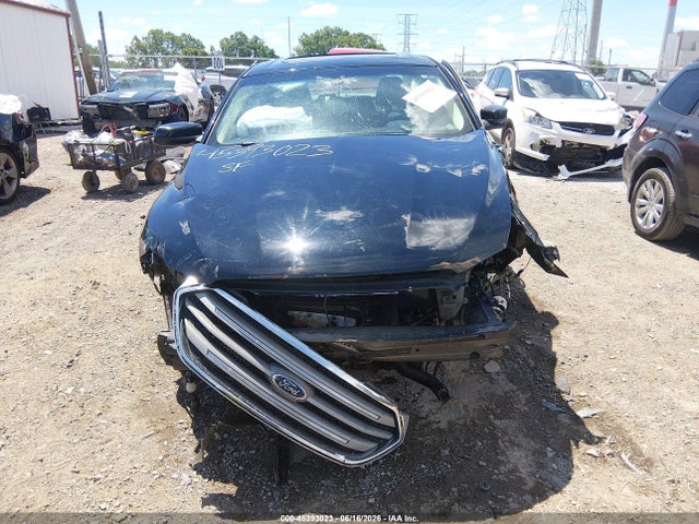 45393023 :رقم المزاد ، 1FAHP2E85HG104842 vin ، 2017 Ford Taurus Sel مزاد بيع