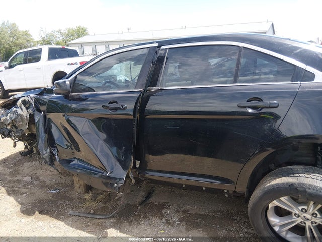 45393023 :رقم المزاد ، 1FAHP2E85HG104842 vin ، 2017 Ford Taurus Sel مزاد بيع