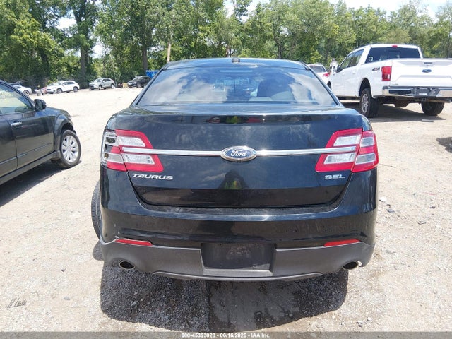 45393023 :رقم المزاد ، 1FAHP2E85HG104842 vin ، 2017 Ford Taurus Sel مزاد بيع