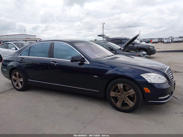 Продаж на аукціоні авто 2012 Mercedes-benz S 550, vin: WDDNG7DB2CA425343, номер лоту: 45393031