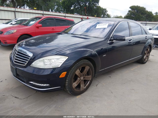 Продаж на аукціоні авто 2012 Mercedes-benz S 550, vin: WDDNG7DB2CA425343, номер лоту: 45393031