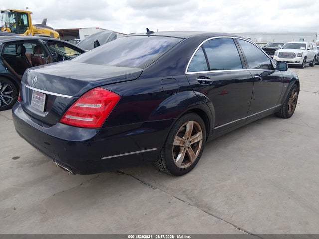 Продаж на аукціоні авто 2012 Mercedes-benz S 550, vin: WDDNG7DB2CA425343, номер лоту: 45393031