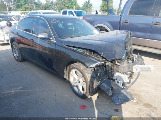 2018 Bmw 330i Xdrive მანქანა იყიდება აუქციონზე, vin: WBA8D9G54JNU72605, აუქციონის ნომერი: 45393068
