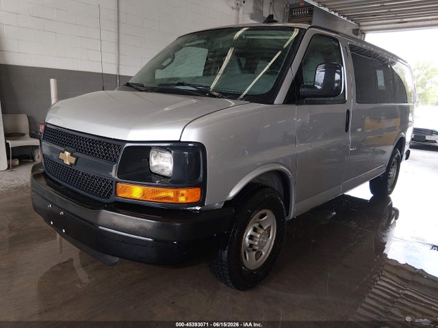 Chevrolet Express 2500 Ls 2016 1GAWGEFF7G1280236 Image 2