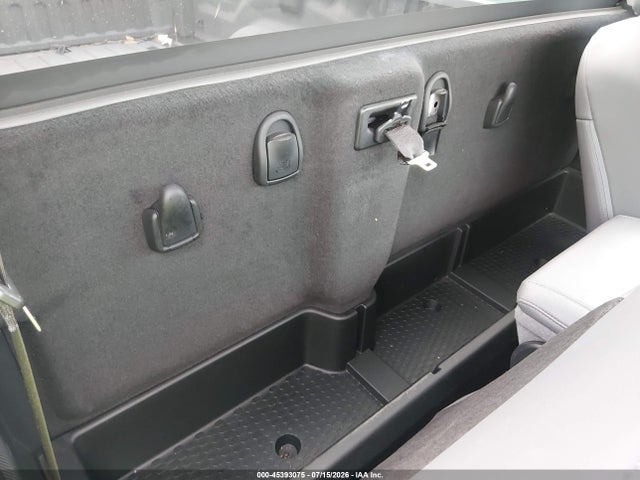 45393075 :رقم المزاد ، 3C6JR6DG7JG318156 vin ، 2018 Ram 1500 Tradesman  4x2 8' Box مزاد بيع