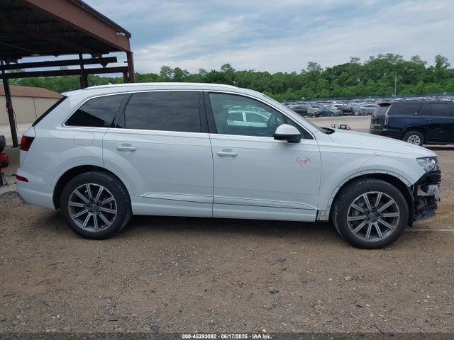 45393092 :رقم المزاد ، WA1LHAF70KD014566 vin ، 2019 Audi Q7 45 Premium مزاد بيع