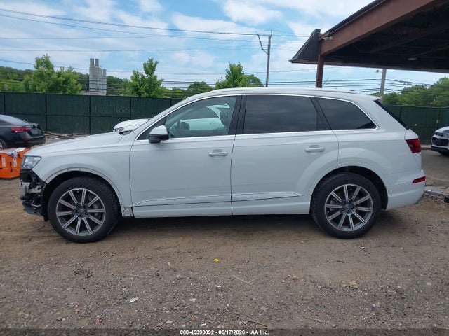 45393092 :رقم المزاد ، WA1LHAF70KD014566 vin ، 2019 Audi Q7 45 Premium مزاد بيع