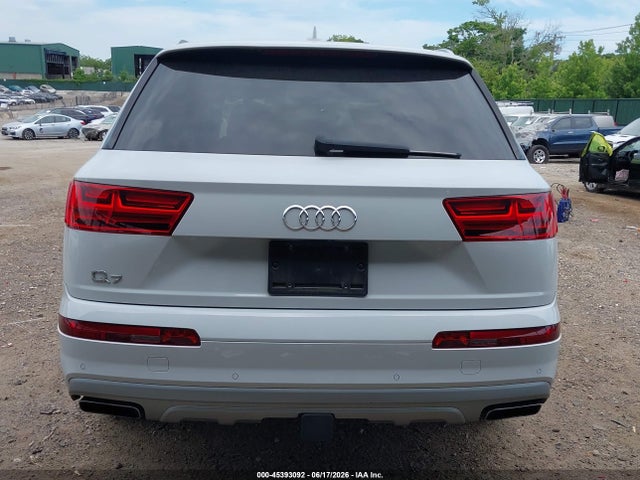 45393092 :رقم المزاد ، WA1LHAF70KD014566 vin ، 2019 Audi Q7 45 Premium مزاد بيع