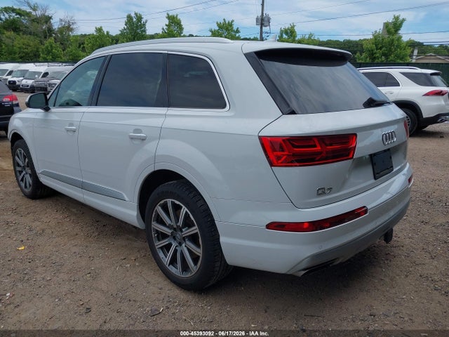 45393092 :رقم المزاد ، WA1LHAF70KD014566 vin ، 2019 Audi Q7 45 Premium مزاد بيع