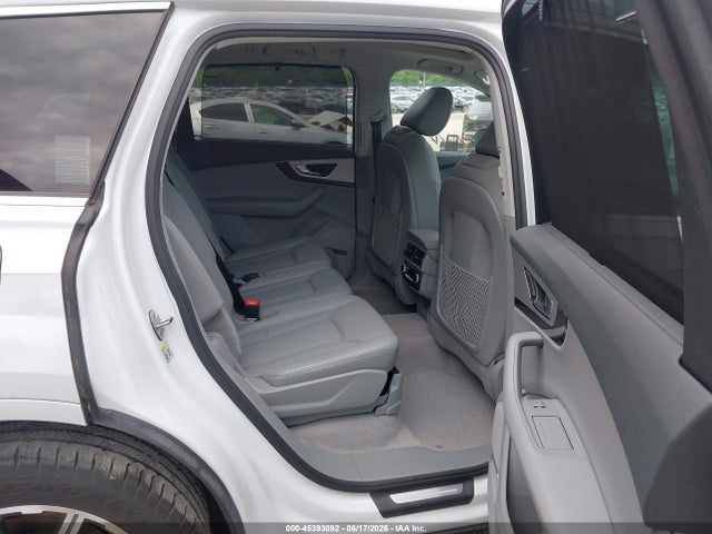 45393092 :رقم المزاد ، WA1LHAF70KD014566 vin ، 2019 Audi Q7 45 Premium مزاد بيع