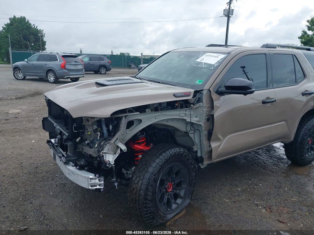 2025 Toyota 4runner Hybrid Trd Pro მანქანა იყიდება აუქციონზე, vin: JTEVB5BR8S5024718, აუქციონის ნომერი: 45393105