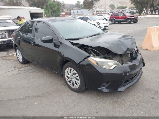 Toyota COROLLA LE 2016 5YFBURHE3GP447276 Image 1