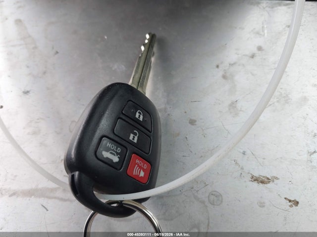 Toyota COROLLA LE 2016 5YFBURHE3GP447276 Image 11