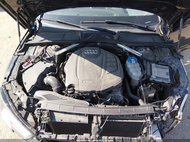2017 Audi A4 Ultra Premium მანქანა იყიდება აუქციონზე, vin: WAUGMAF41HN066281, აუქციონის ნომერი: 45393142
