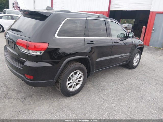 1C4RJFAG4KC754202 Jeep Grand Cherokee Laredo E 4x4