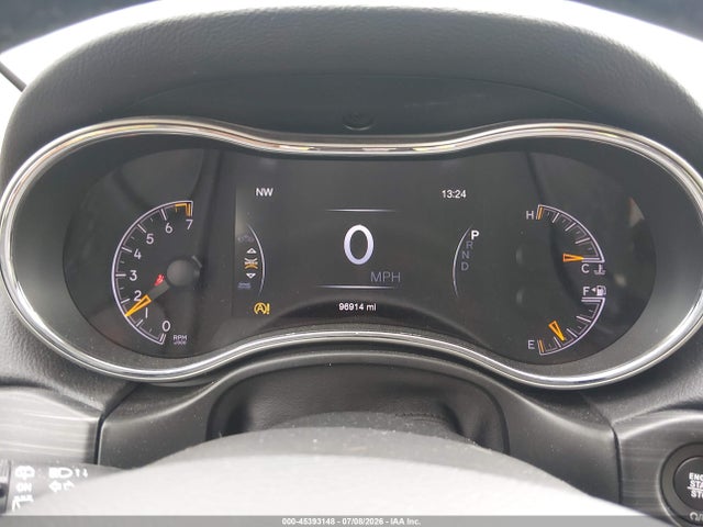 1C4RJFAG4KC754202 Jeep Grand Cherokee Laredo E 4x4
