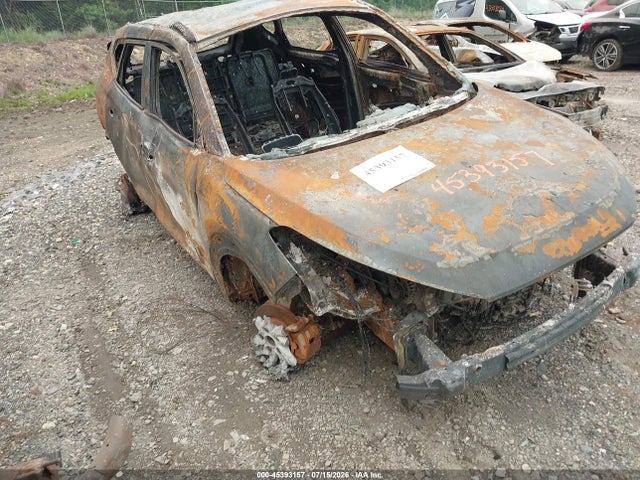 KM8J3CA42HU586182 Hyundai TUCSON SE